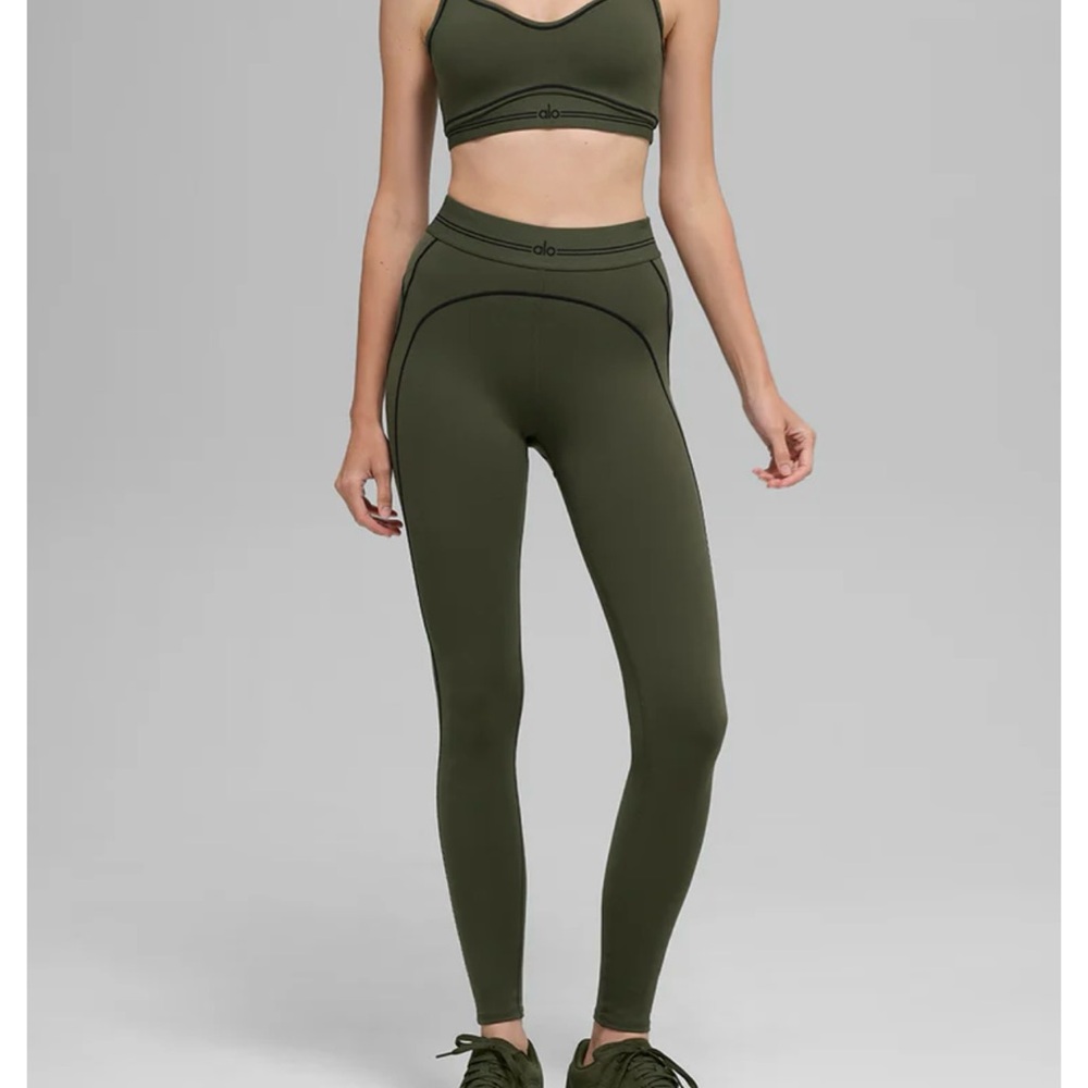 Alo Yoga Olive Green Airbrush High Waist Heart Throb Legging